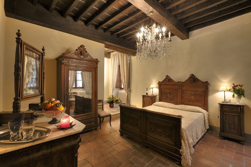 Palazzo Malaspina B&B San Donato in Poggio Buitenkant foto