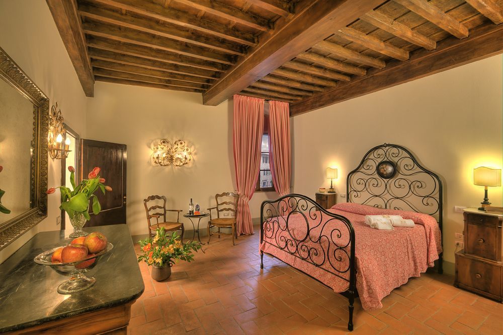 Palazzo Malaspina B&B San Donato in Poggio Buitenkant foto