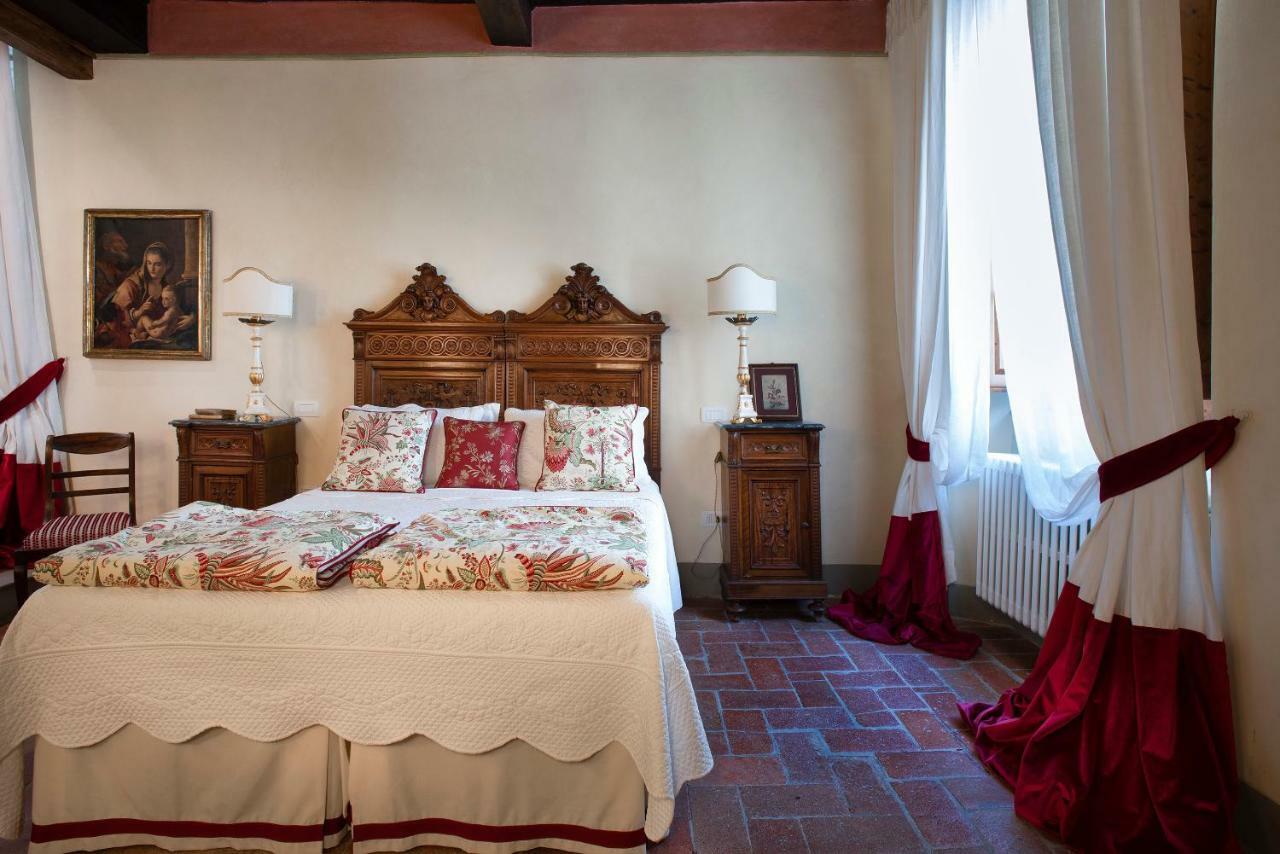 Palazzo Malaspina B&B San Donato in Poggio Buitenkant foto